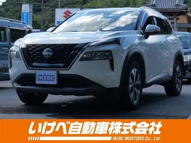 Nissan X-Trail photo 1