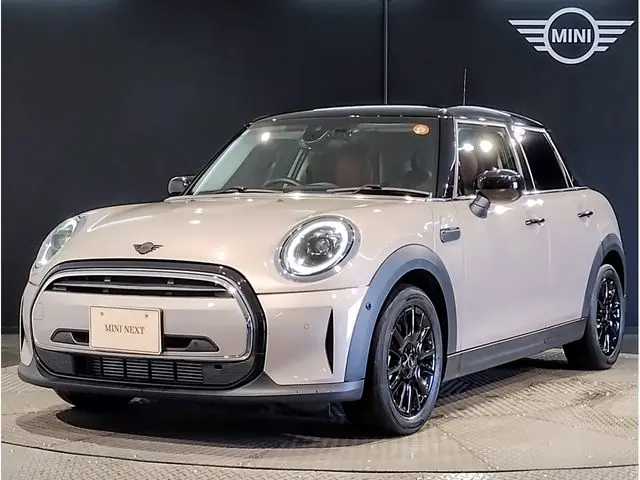 MINI Cooper fotoğraf 1