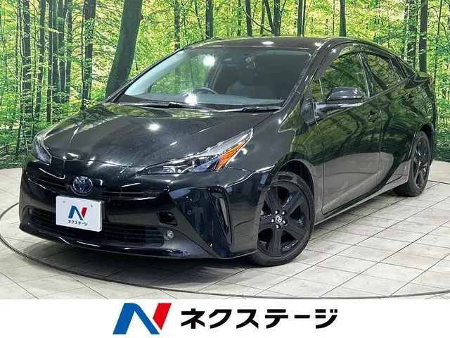Toyota Prius fotoğraf 1