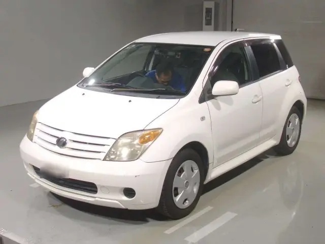 Toyota Ist