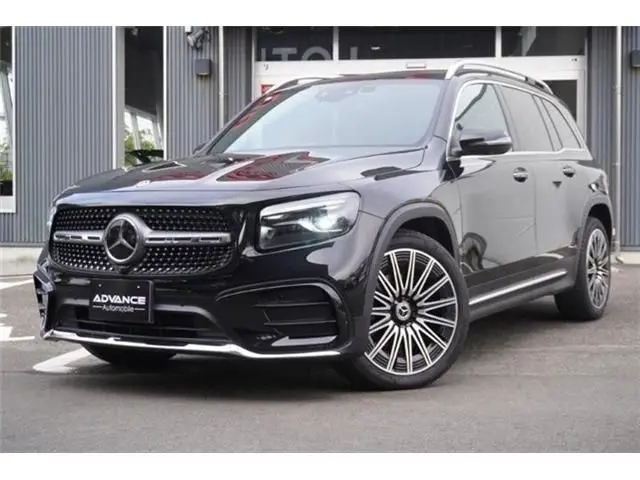 Mercedes-Benz GLB-Class fotoğraf 1