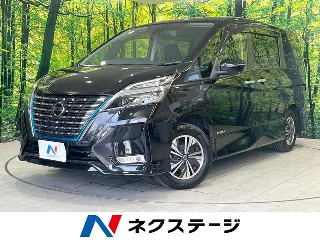 Nissan Serena fotoğraf 1