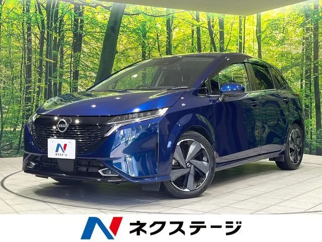 Nissan Aura