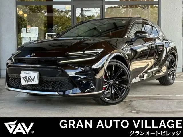 Toyota Crown Sport photo 1