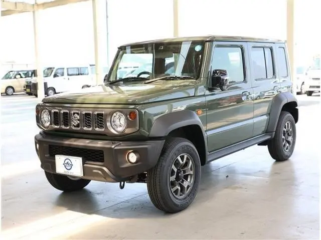 Suzuki Jimny Nomade fotoğraf 1