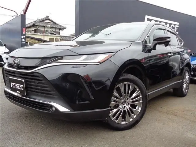 Toyota Harrier photo 1