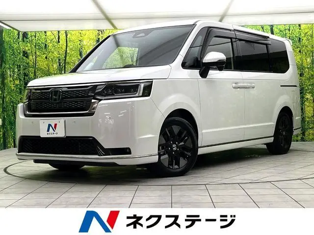 Honda Stepwagon Spada fotoğraf 1
