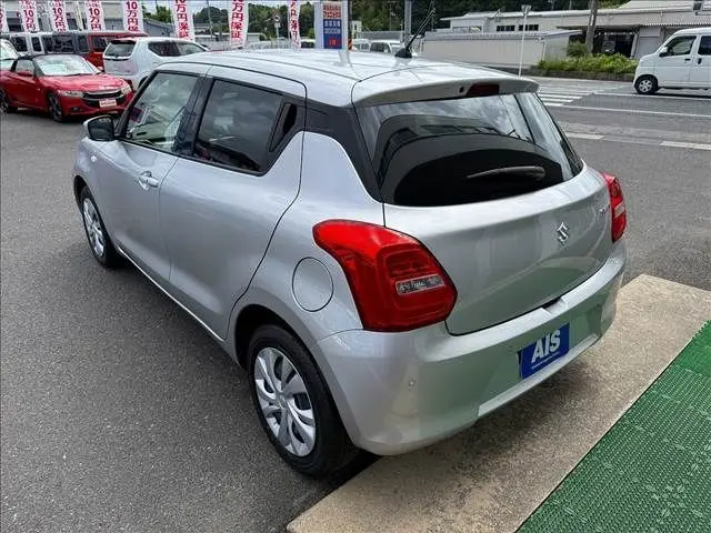 Suzuki Swift fotoğraf 3