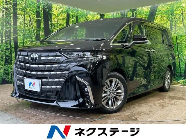 Toyota Alphard Hybrid photo 1