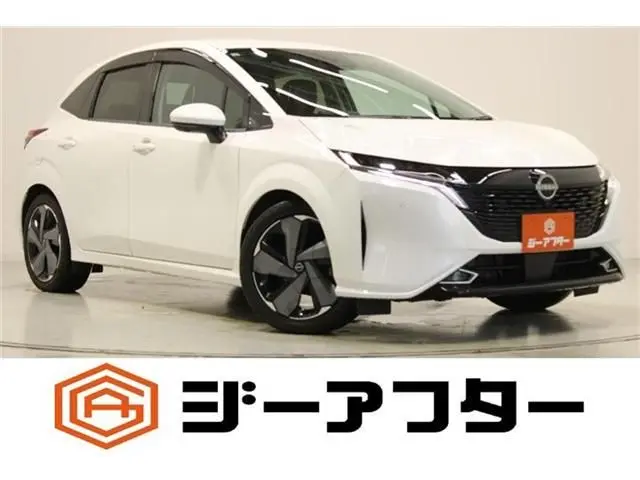 Nissan Aura photo 1
