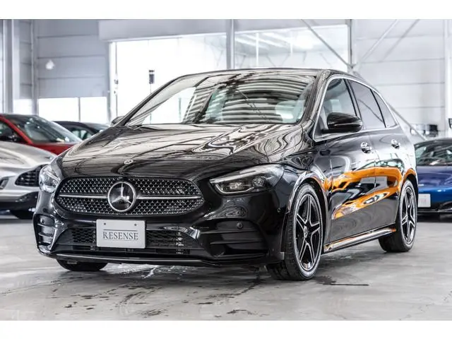 Mercedes-Benz B-Class fotoğraf 1