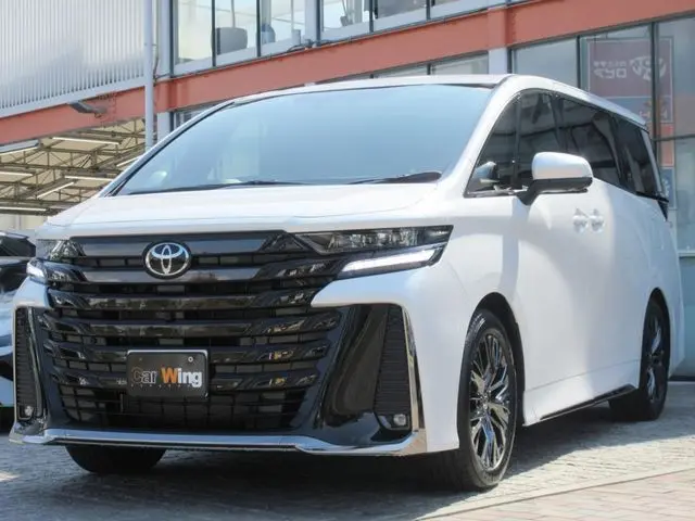 Toyota Vellfire Hybrid