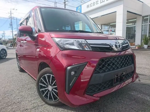 Toyota Roomy photo 1