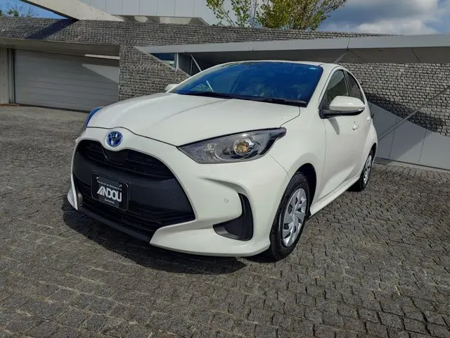 Toyota Yaris Hybrid
