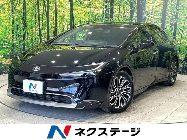 Toyota Prius fotoğraf 1