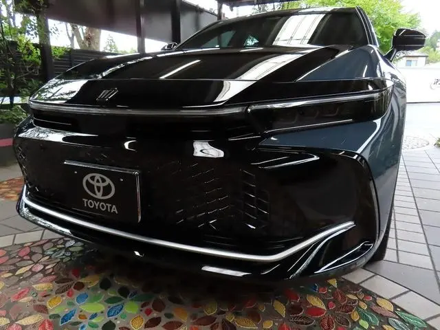 Toyota Crown Crossover