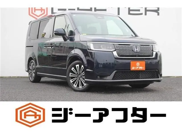 Honda Stepwagon fotoğraf 1
