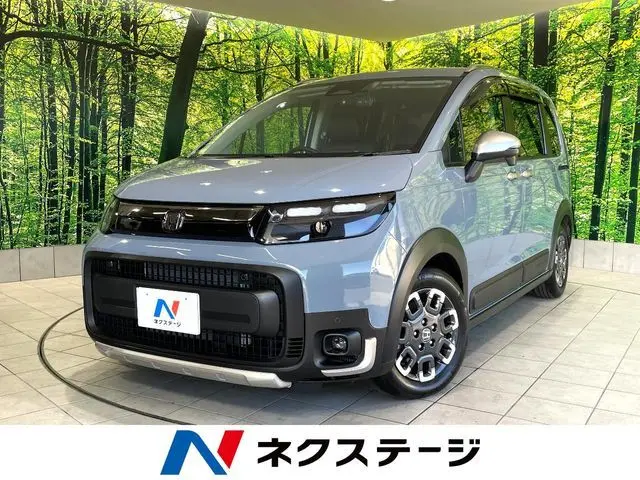 Honda Freed e:HEV