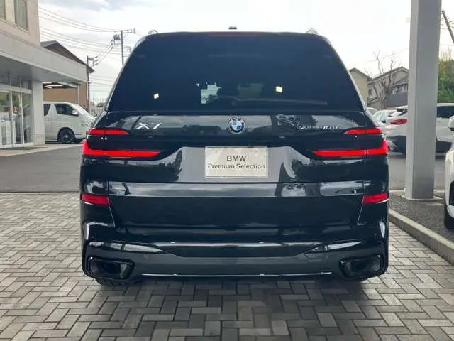 BMW X7 photo 5