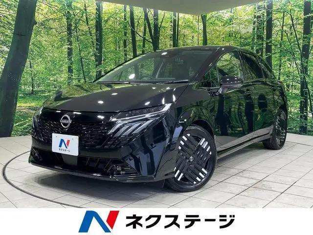 Nissan Aura