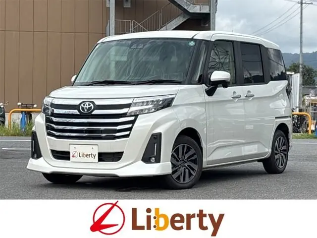 Toyota Roomy photo 1