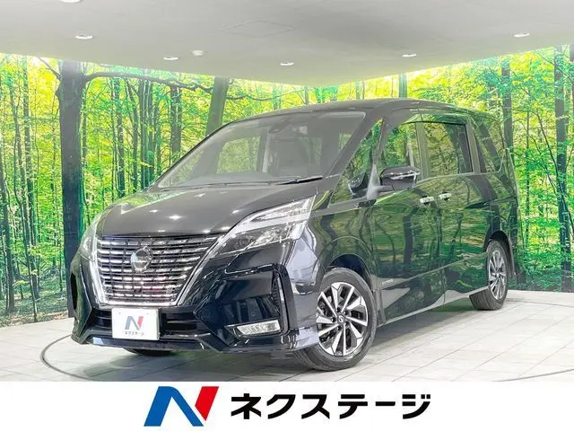 Nissan Serena fotoğraf 1