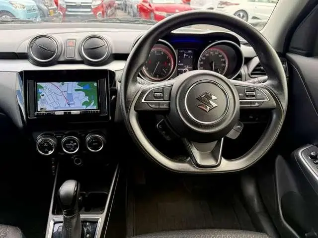 Suzuki Swift fotoğraf 15