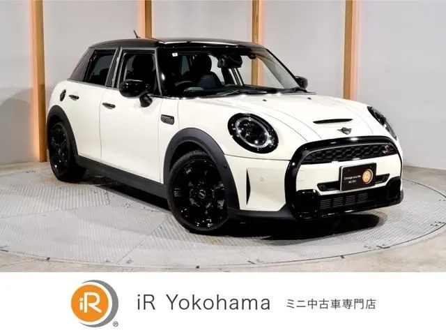 MINI Cooper fotoğraf 1