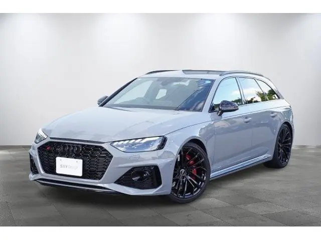 Audi RS4
