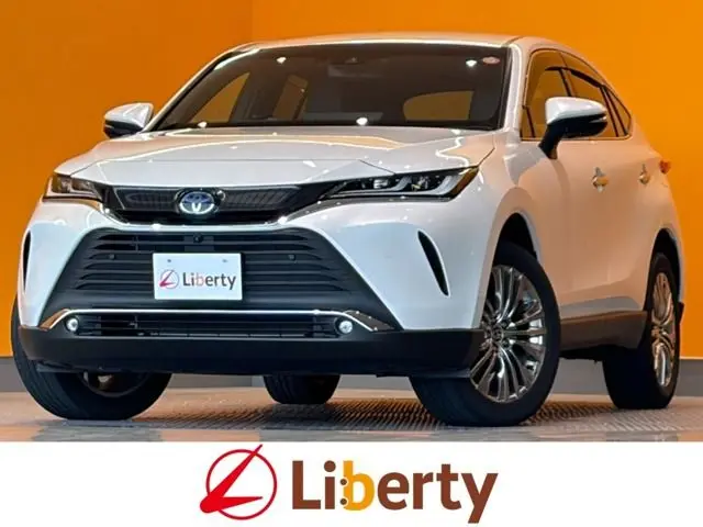 Toyota Harrier Hybrid fotoğraf 1