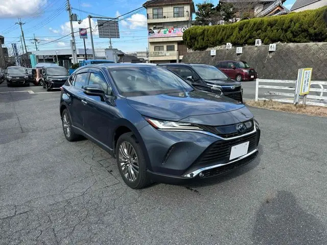 Toyota Harrier Hybrid