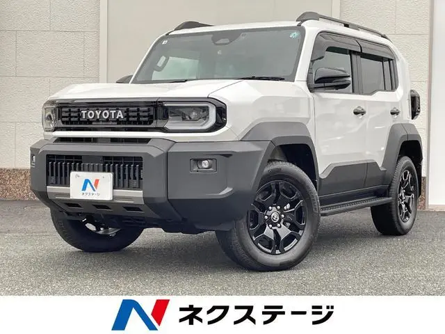 Toyota Land Cruiser FJ