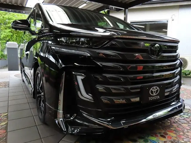 Toyota Vellfire Hybrid