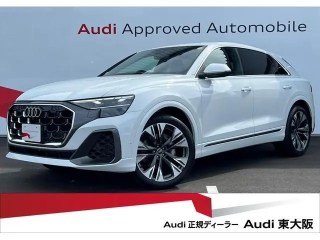 Audi Q8