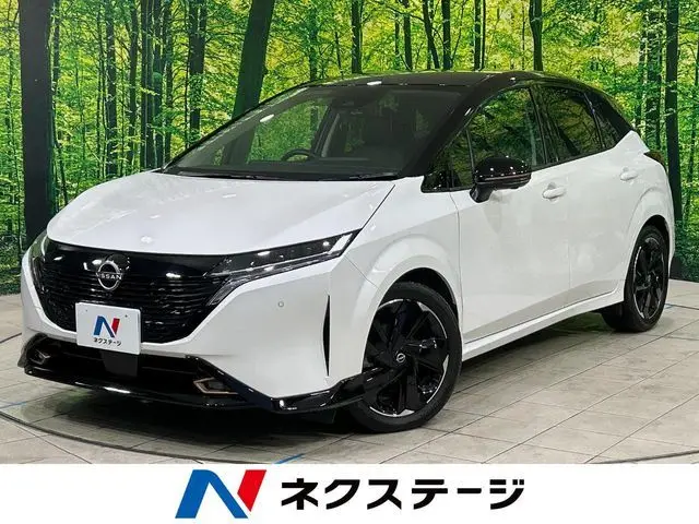 Nissan Aura