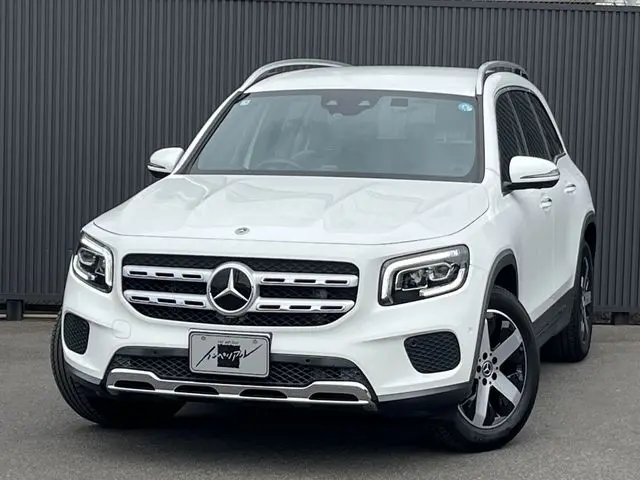 Mercedes-Benz GLB-Class photo 1