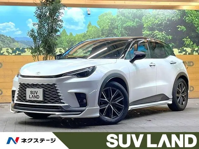 Lexus LBX