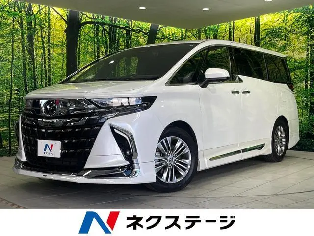 Toyota Alphard Hybrid photo 1