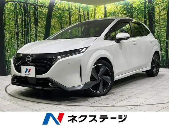 Nissan Aura