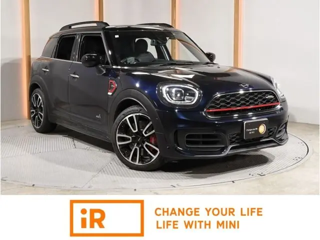 MINI Crossover