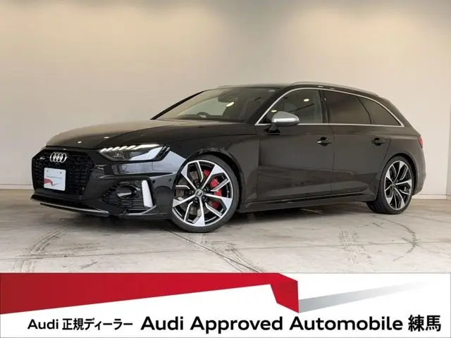 Audi RS4
