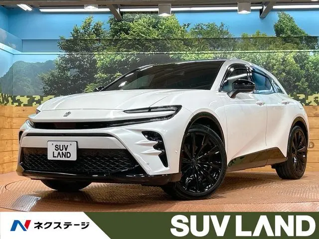 Toyota Crown Sport photo 1