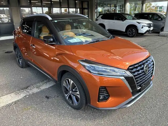 Nissan Kix