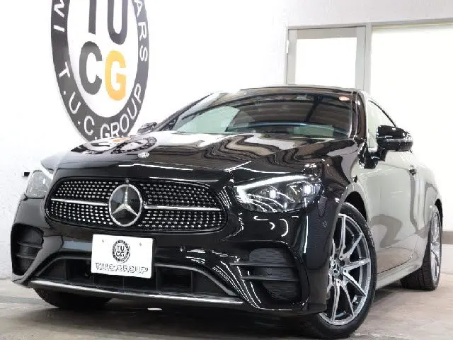 Mercedes-Benz E-Class fotoğraf 1
