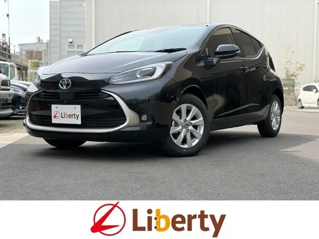 Toyota Aqua fotoğraf 1