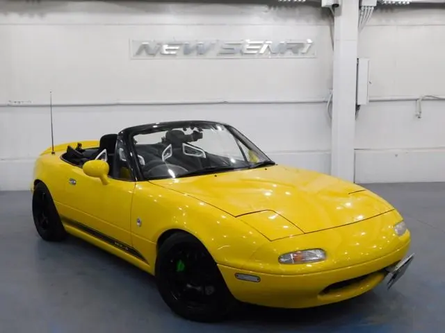 Mazda Eunos Roadster
