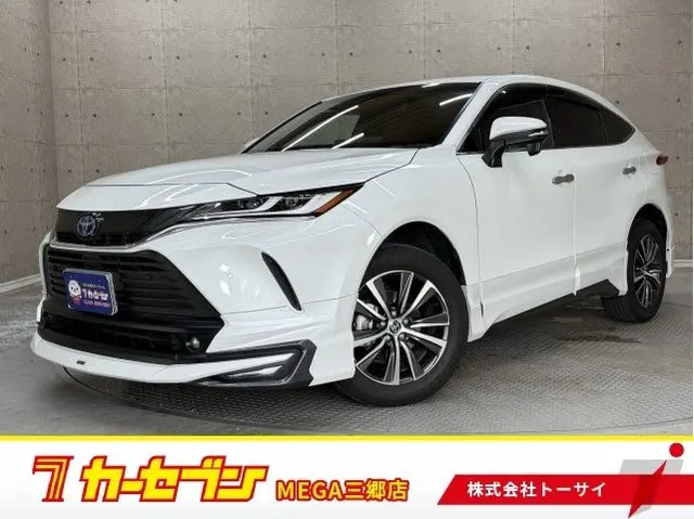 Toyota Harrier Hybrid photo 1