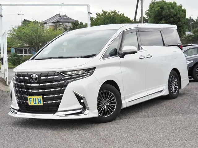 Toyota Alphard Hybrid
