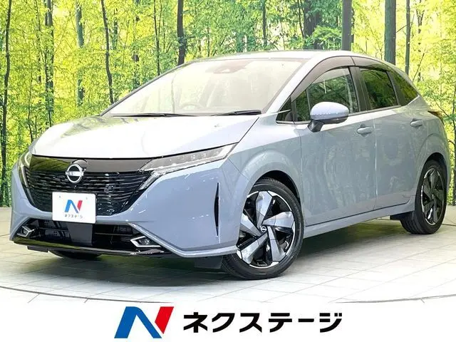 Nissan Aura