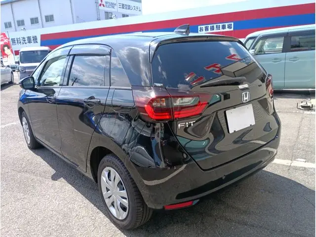 Honda Fit e:HEV fotoğraf 5